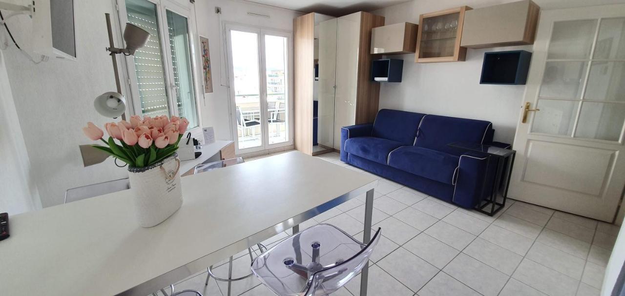 Alery Terrace Ac Wifi By Affitto-nizza Apartment *