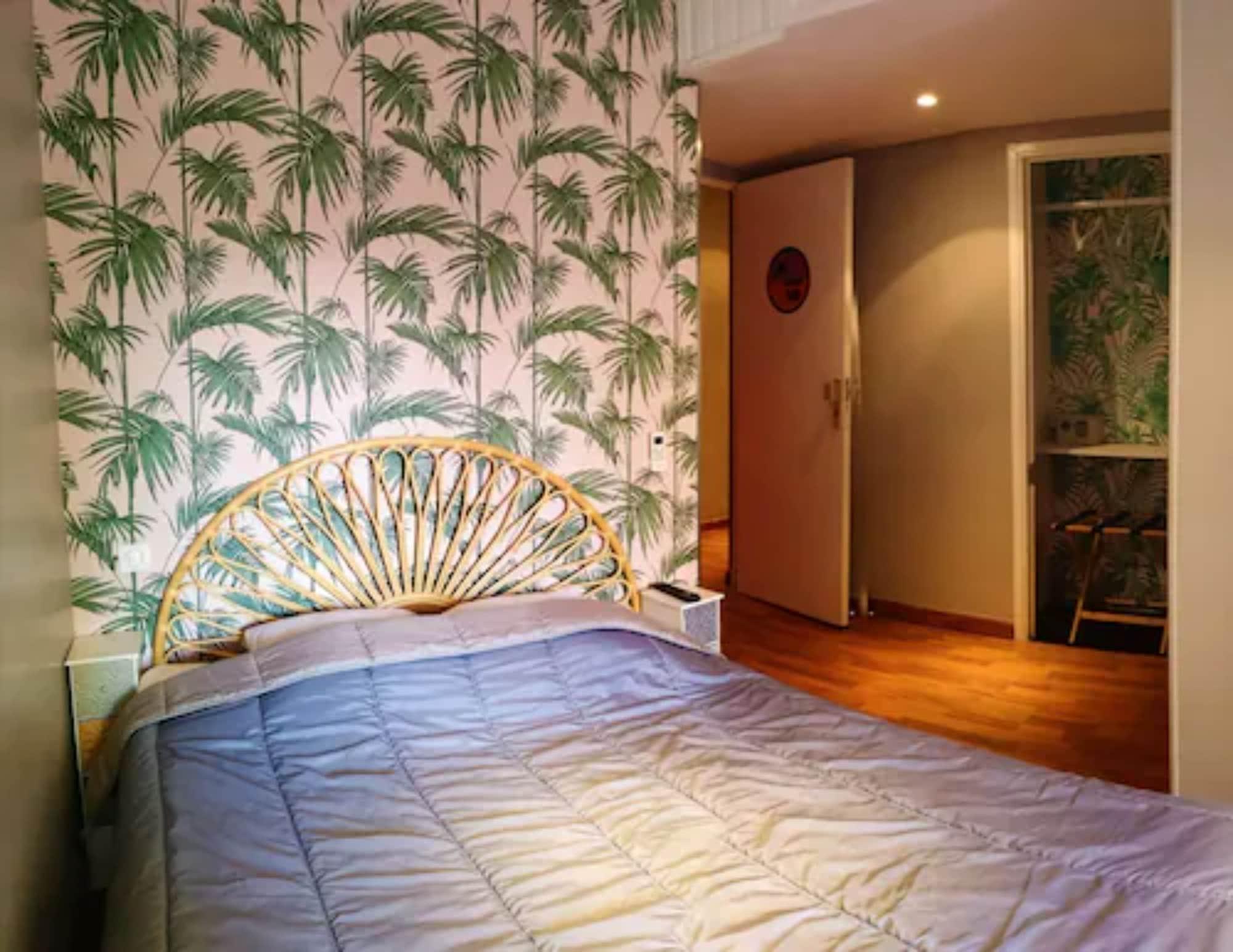 Hostel Meyerbeer Beach *