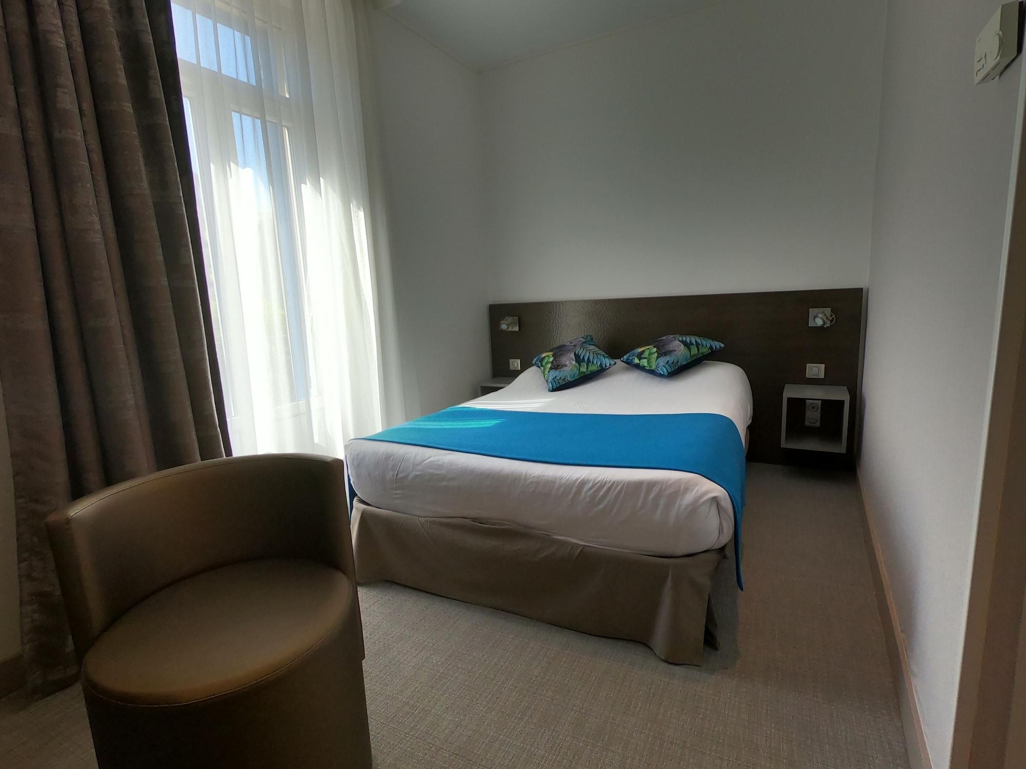 Hotel De La Fontaine 3*