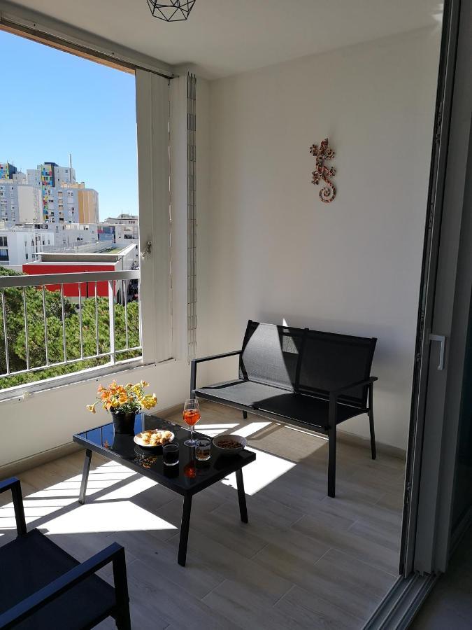 Aux 4 Bleutees Apartment *