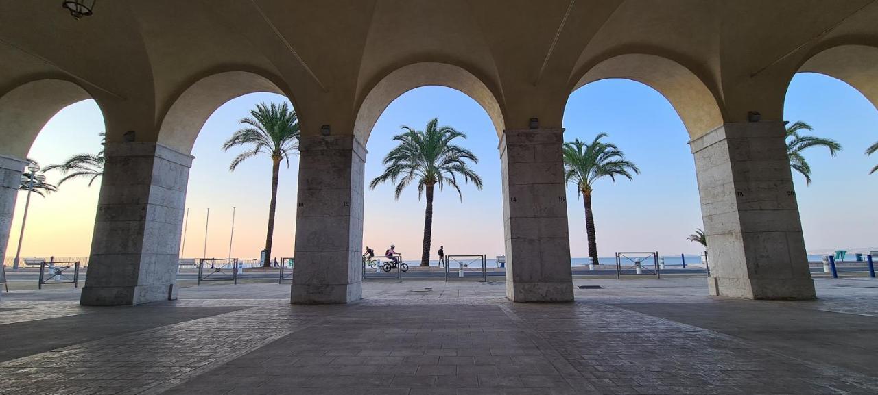 From 1882, Romantic Flat, In The Golden Square * Nice