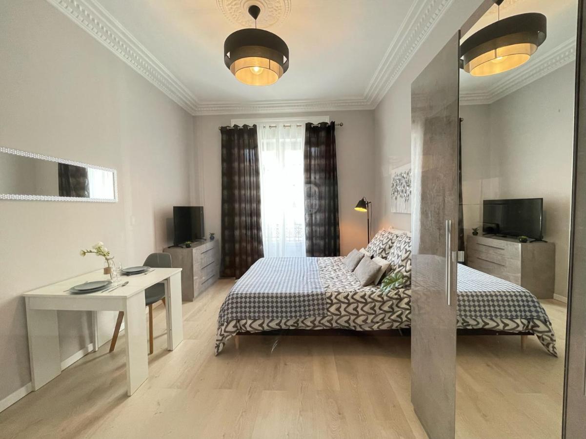 Apartment Renting - Buffa - Cosy Fully Equipped - & Negresco *