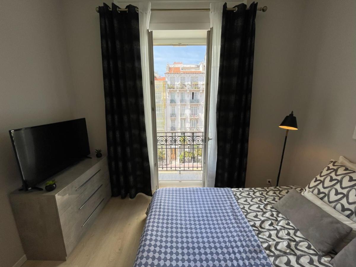 Apartment Renting - Buffa - Cosy Fully Equipped - & Negresco Nice