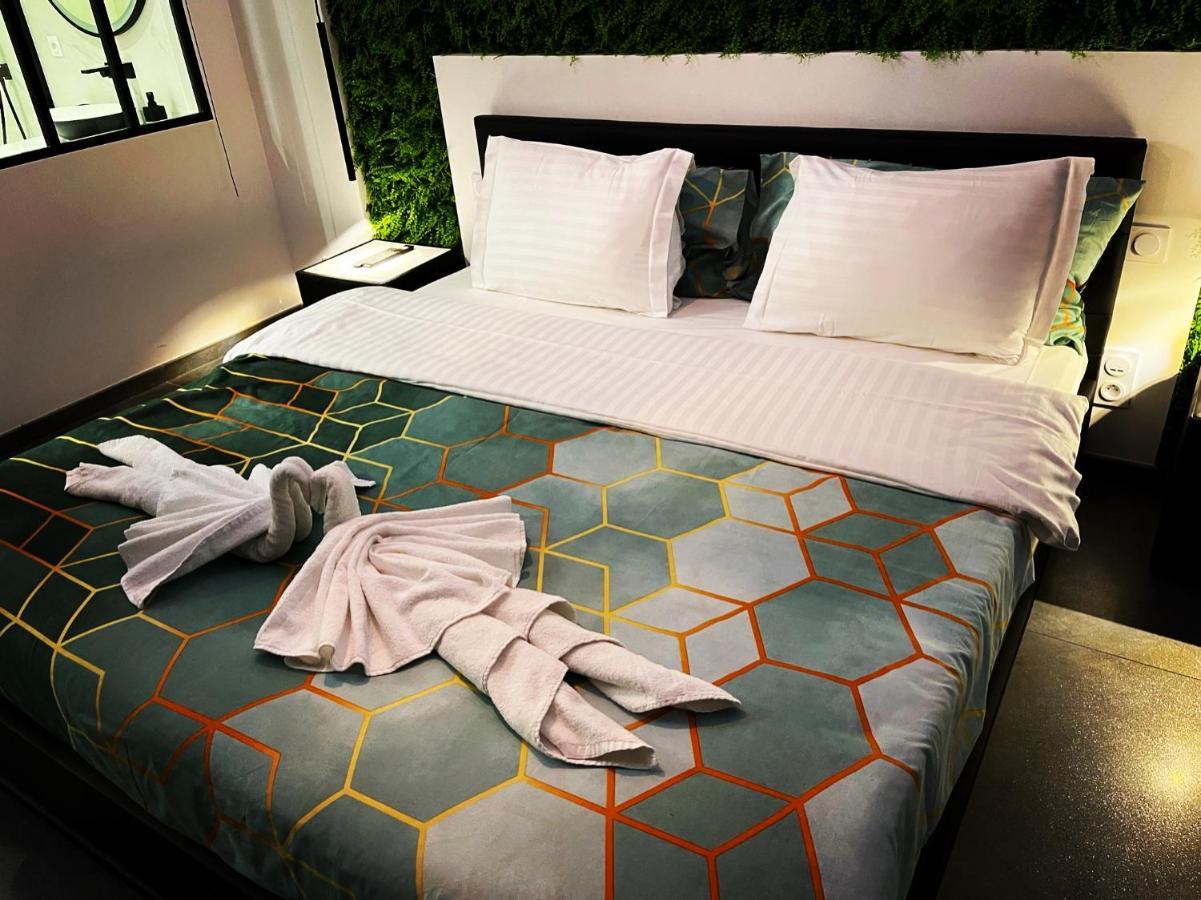 Apartment Luxury Garden Jacuzzi Promenade *