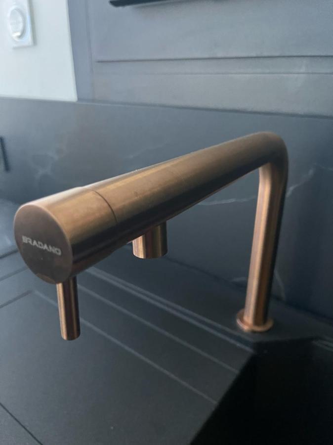 Apartment Luxury Garden Jacuzzi Promenade *