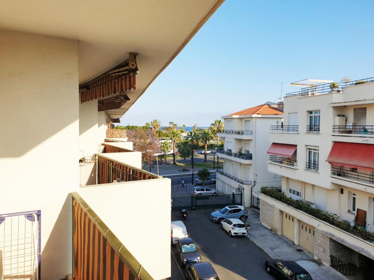 Beautiful T1 With Sea View *