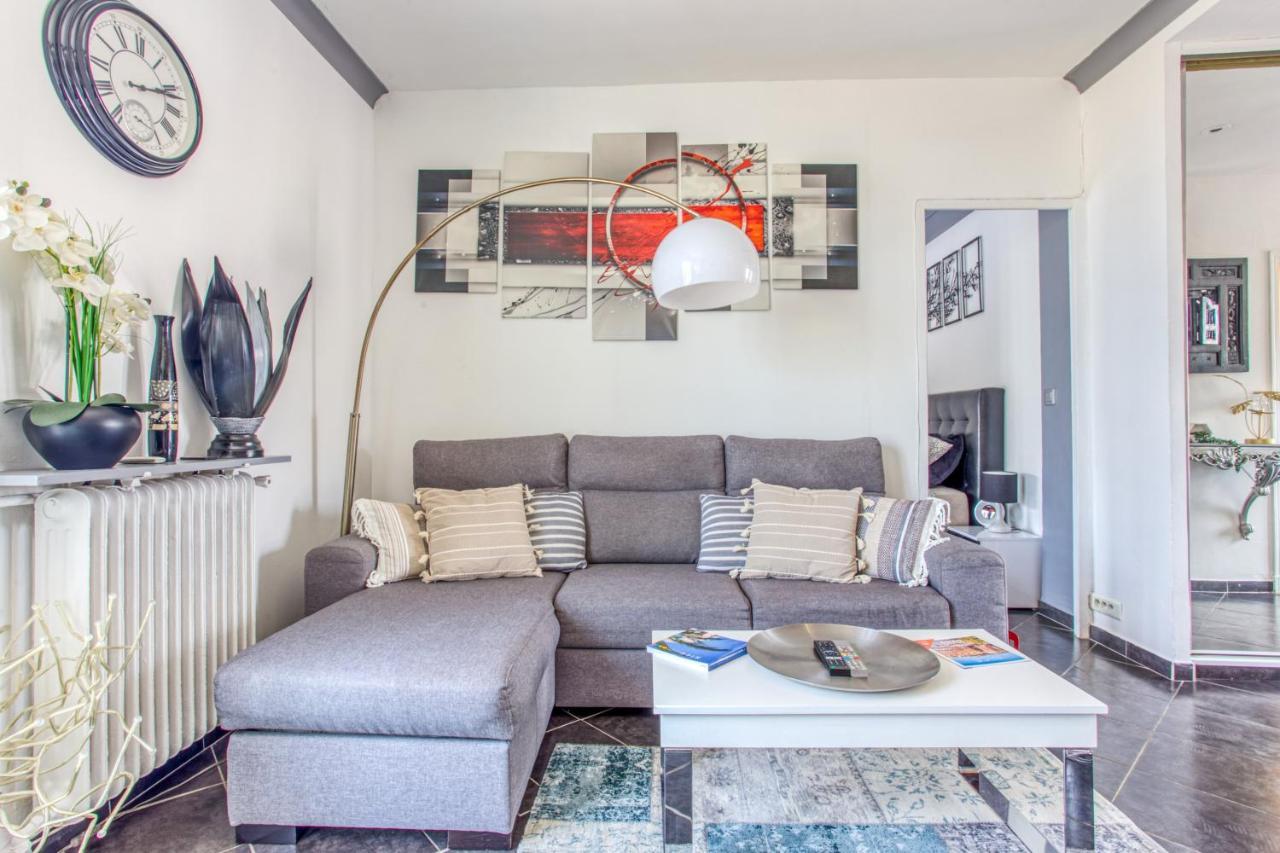 Apartment Le Mantega - F2 Moderne,centre Ville, 2 Grandes Terrasses,climatisation, Ascenseur *