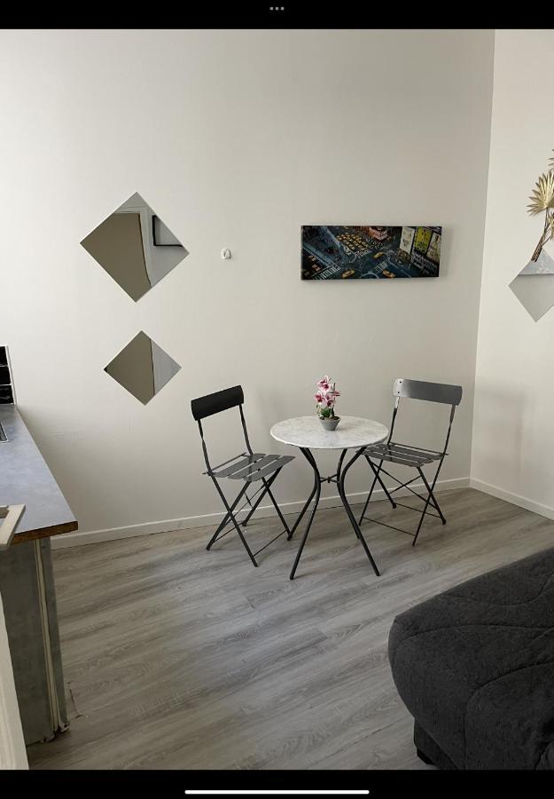 Meubles Inice Aparthotel Nice