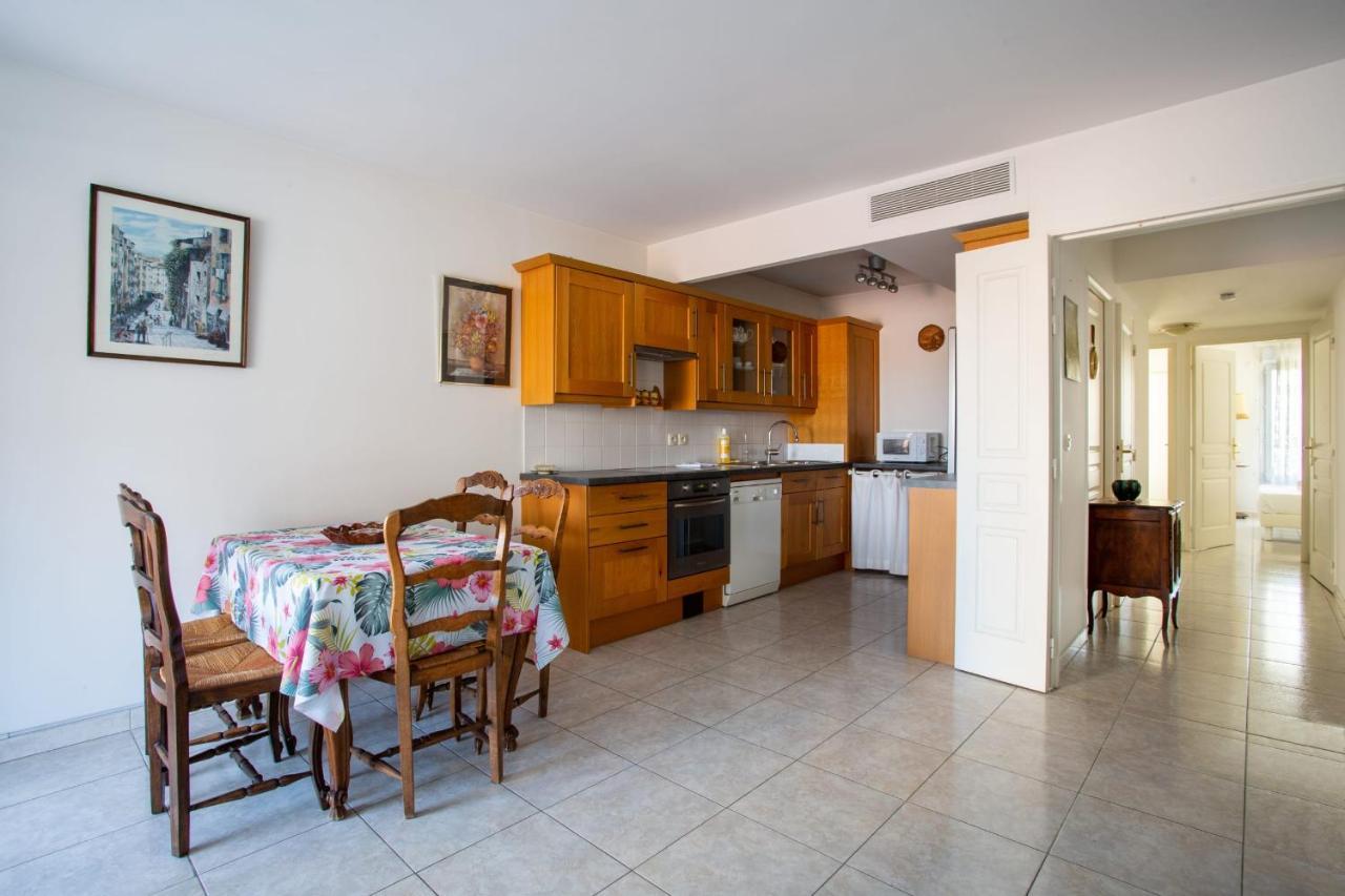 With Sea View With Two Bedrooms Apartment *