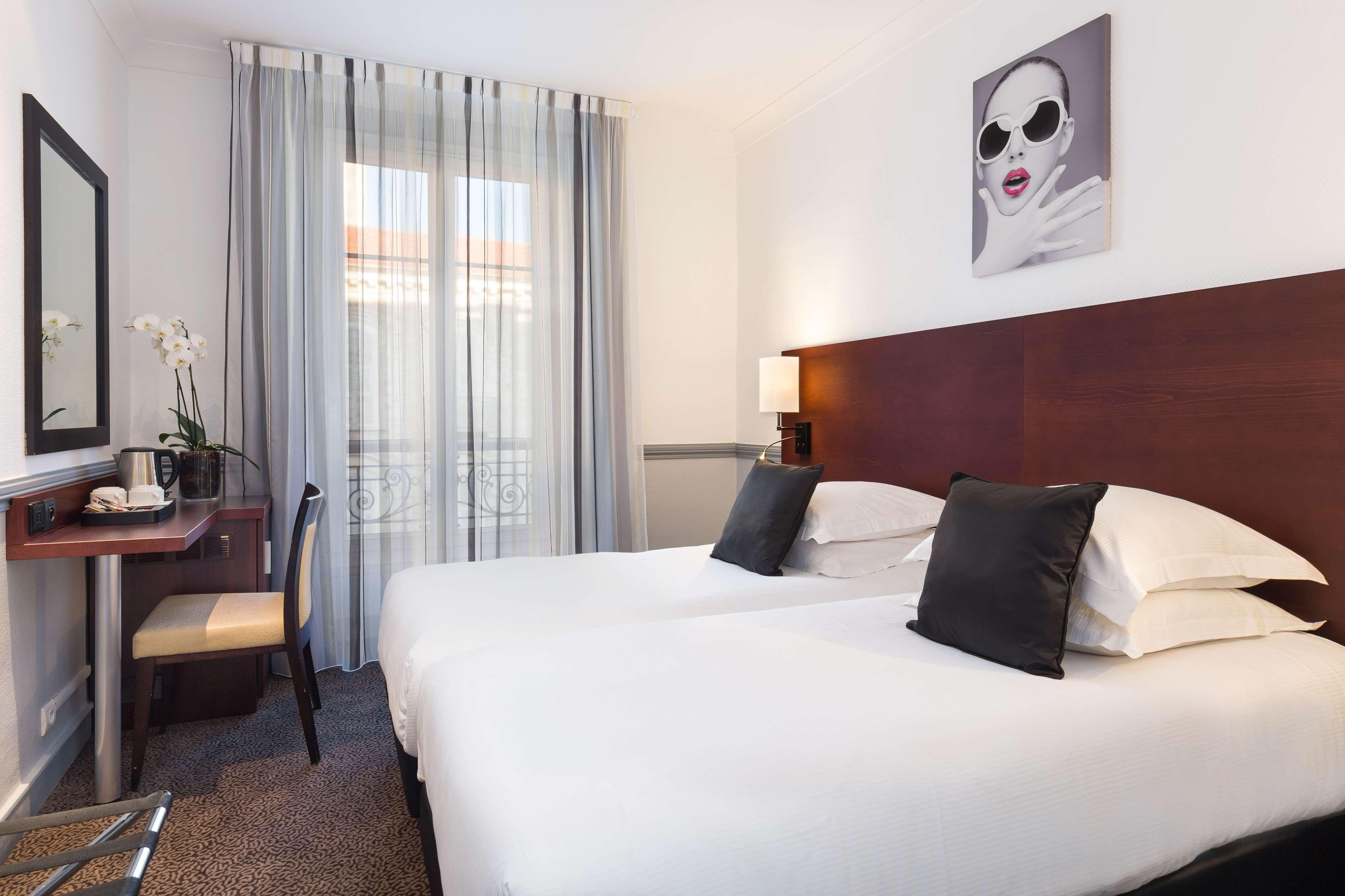 Hotel Western Lakmi