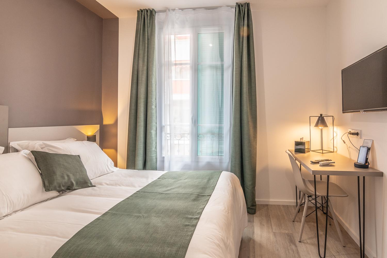 Alcove Hotel 3*
