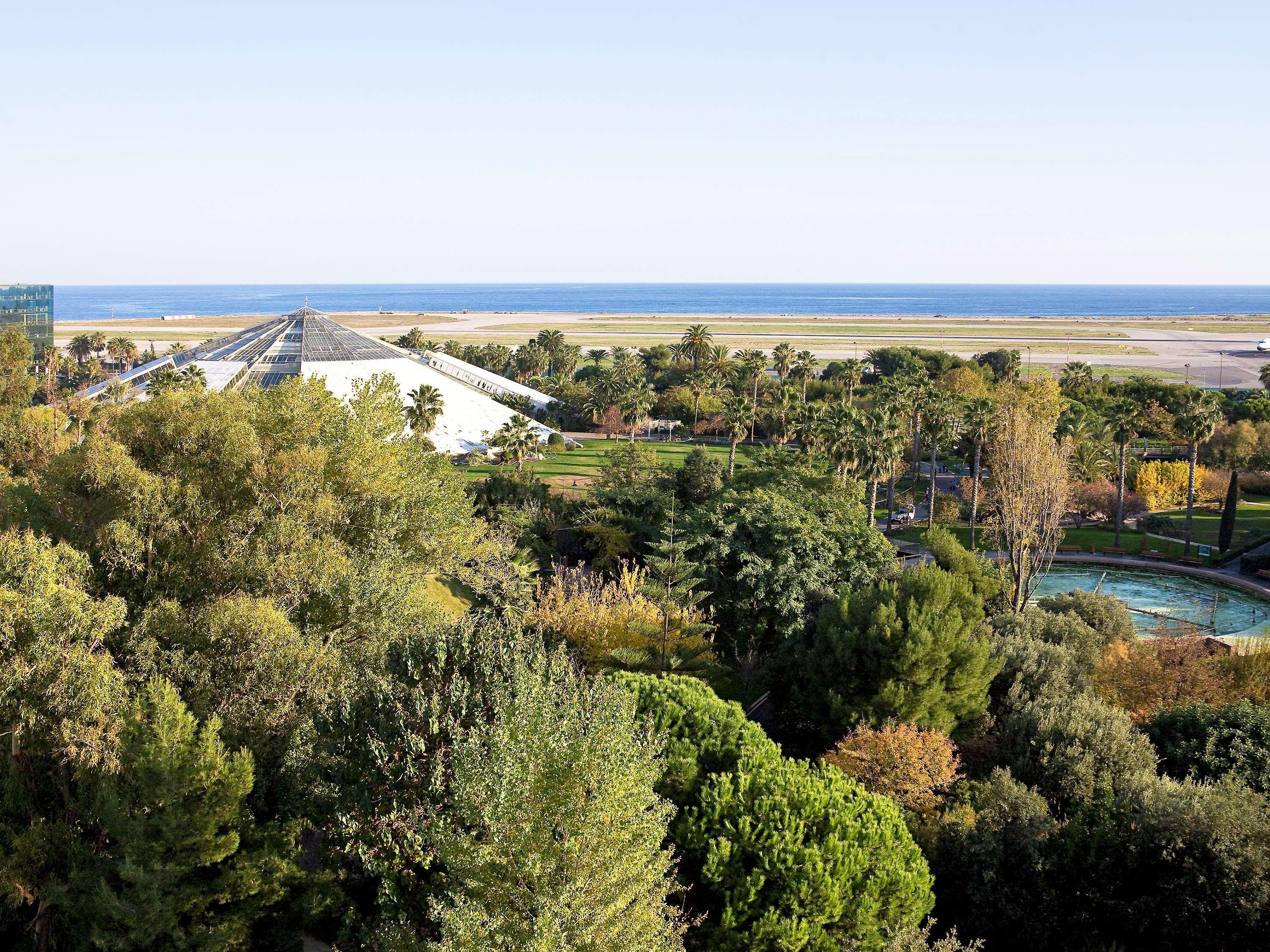 Novotel Airport Hotel