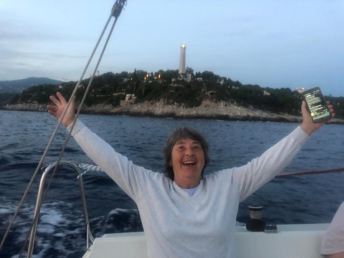 Bed & Breakfast Great And Light Private In The Heart Of Nice