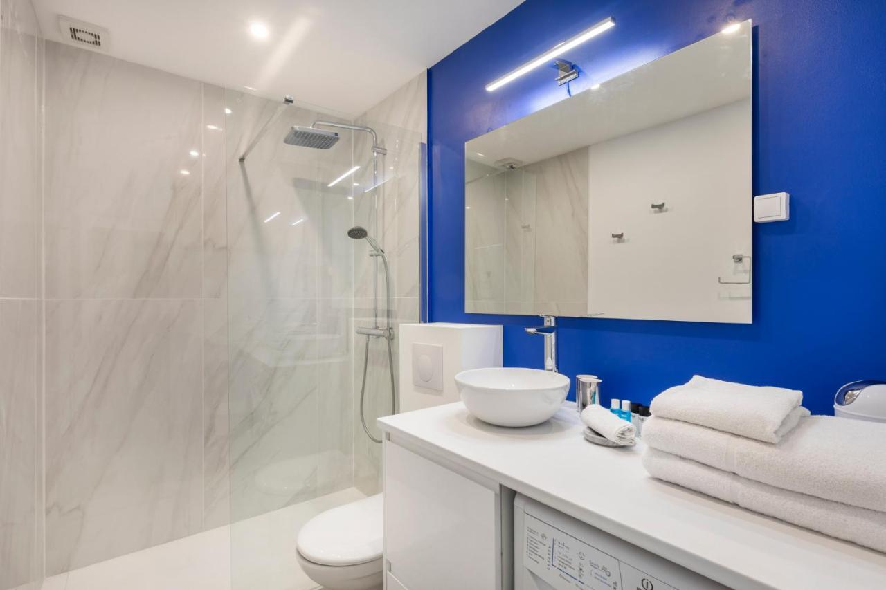 Blue Light Terrace - Port Apartment Nice