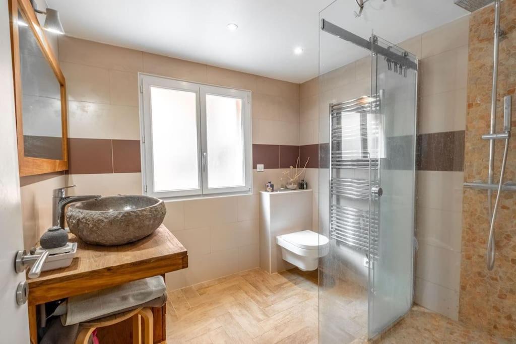 Lovely Townhouse In A Lively Area Close To The Old Apartment *