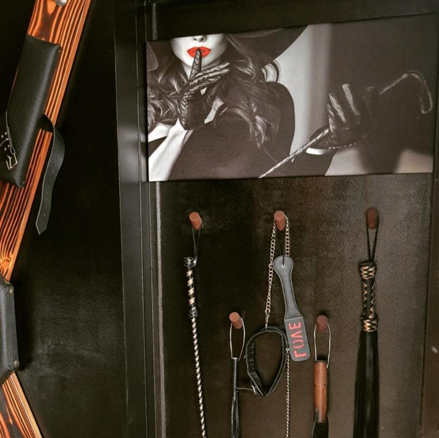 Apartment La Loveroom Bdsm De 