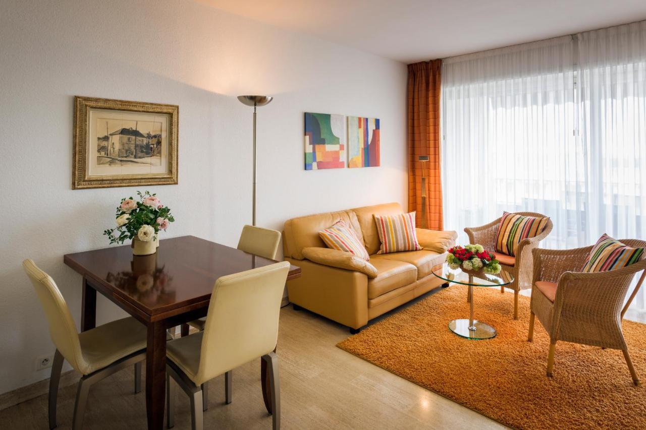 Les Oliviers: Serene Rooftop Retreat With Sea Views And Pool Apartment