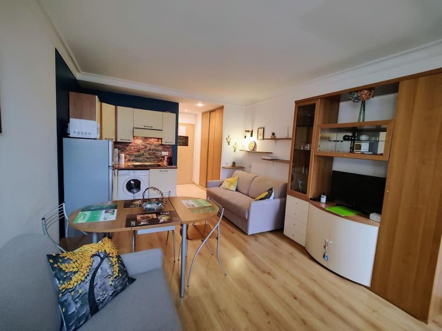 Apartment Proche Et Commerces *