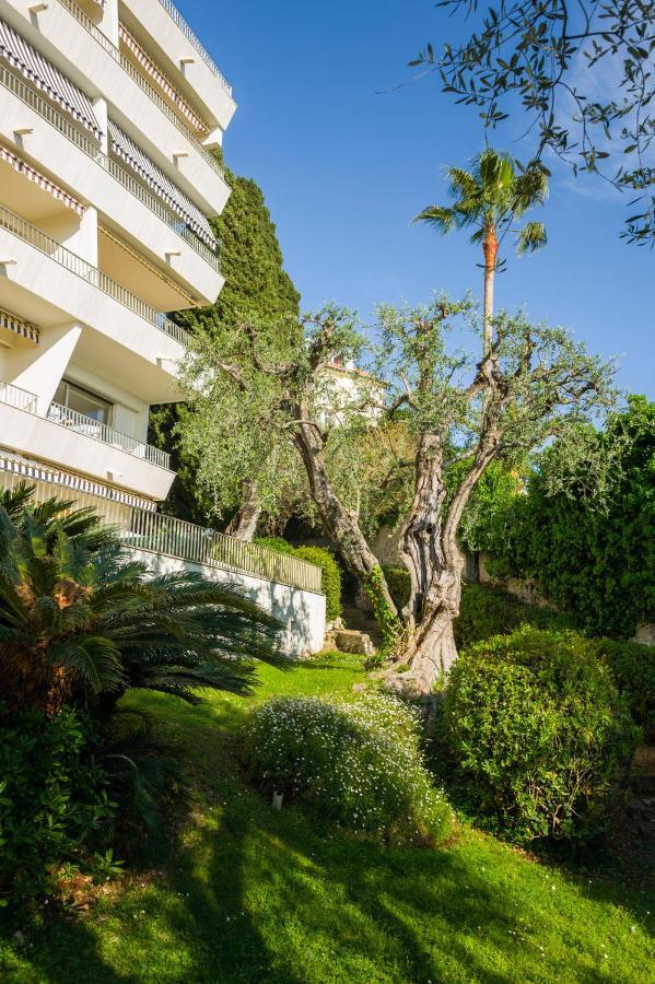 Les Oliviers: Serene Rooftop Retreat With Sea Views And Pool *