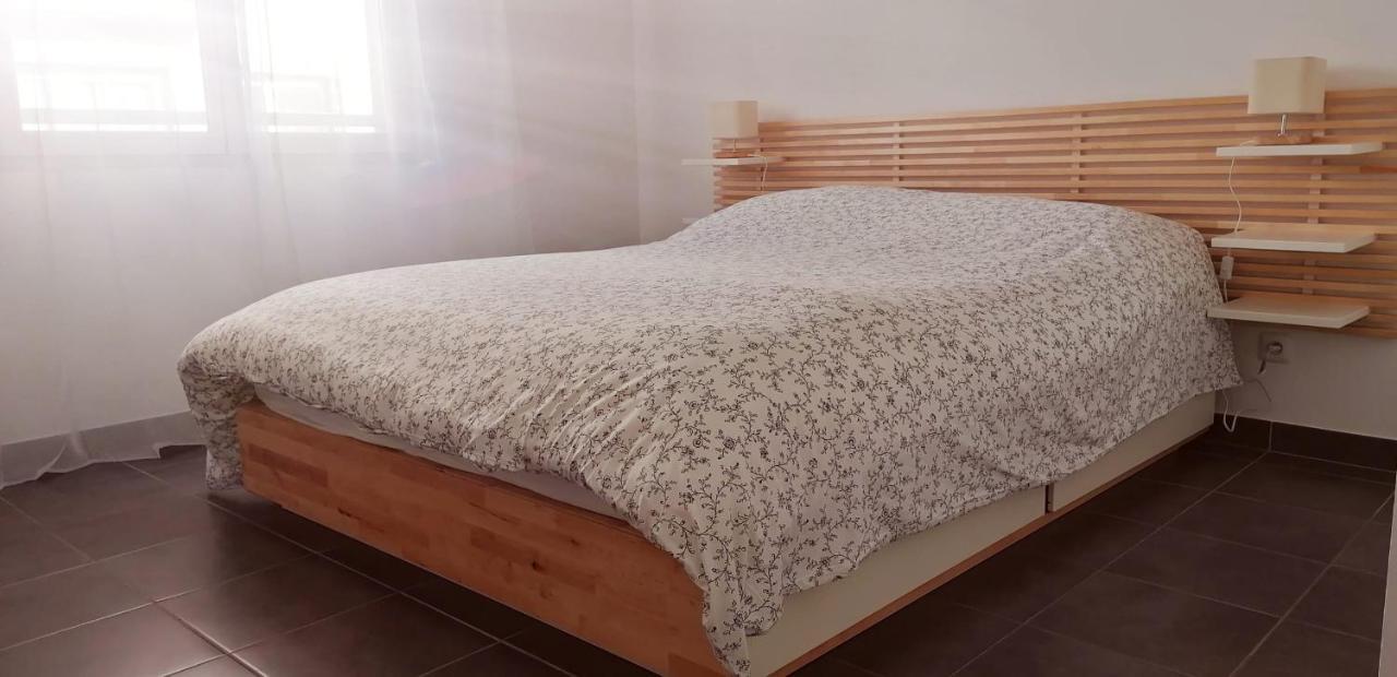 Bright 45m In A Lively Area *