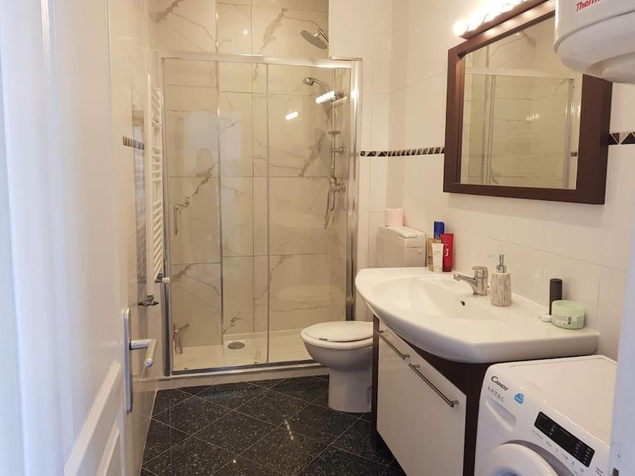 & Les Cypres Apartment Nice