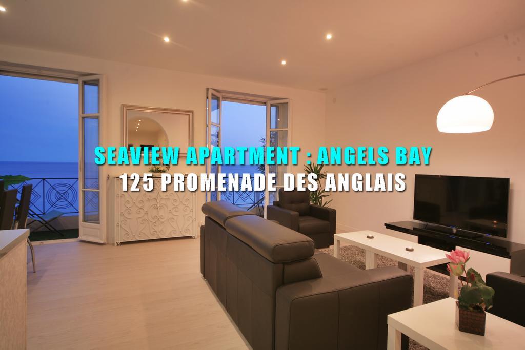 Black & White Apartment Nice