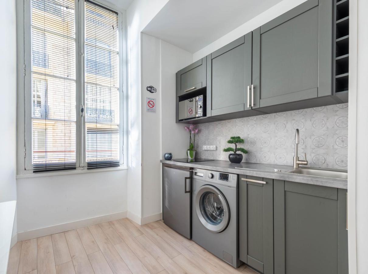 Apartment Famous Bd Victor Hugo - Center *