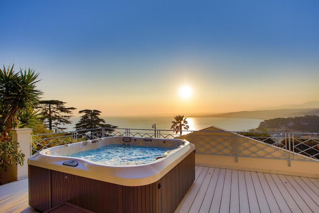 Luxury At Mont Boron, Swimming Pool Overviewing The Bay Villa