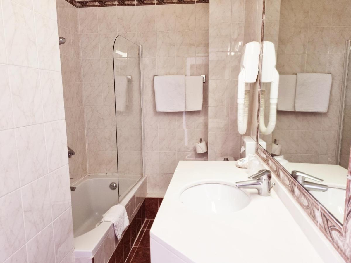 Hotel Carlton 3*