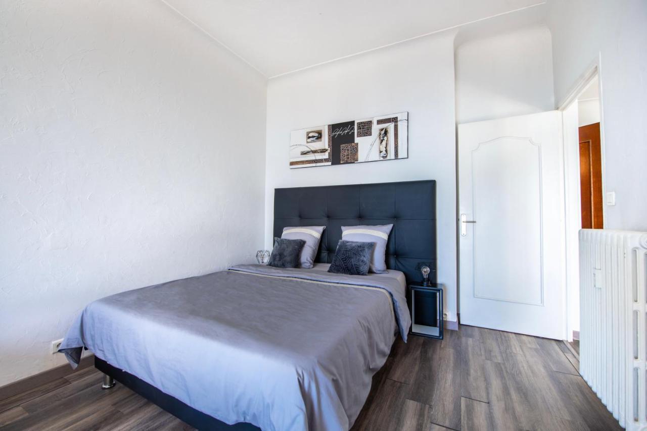 Sea Front - Panoramic View With Terrace - 85 M Nice