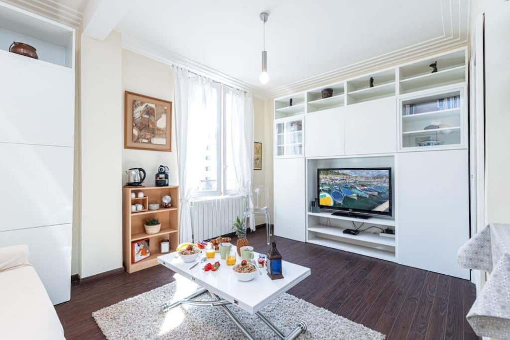 My Casa - Stalingrad 32 - Good Apartment, Port Of Apartamento Nice