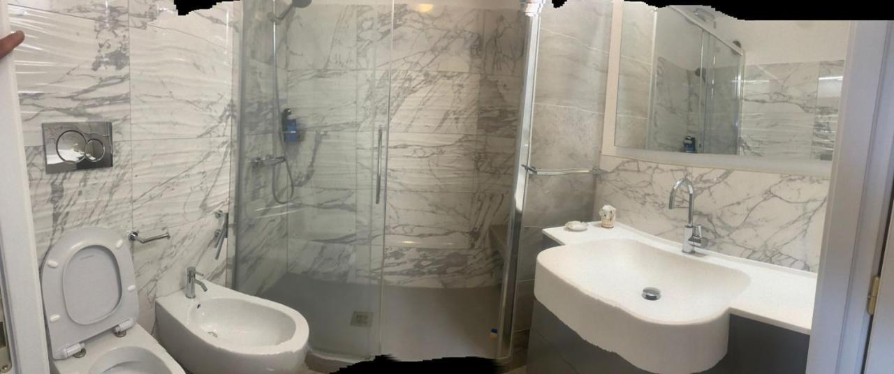 Acquamarina - Vue Nice