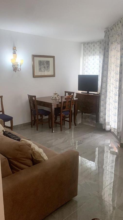 Acquamarina - Vue Apartment