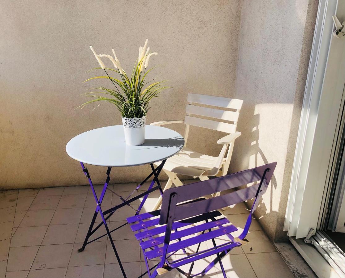 Le Californie Cote D'azur Les Pieds Dans L'eau Apartment Nice