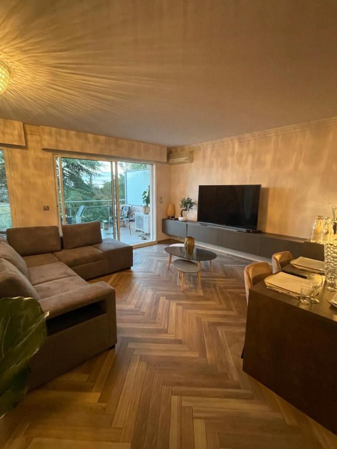 T2 52m2 A 06000 Apartment