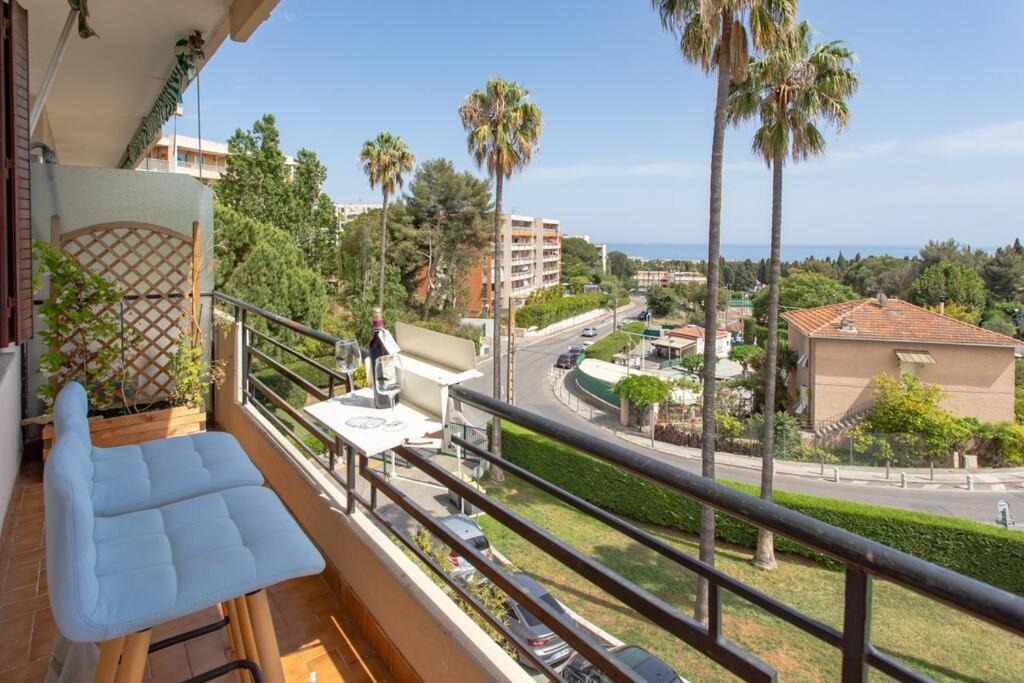 L27 2p Jasmins Sea View Parking & Ac Apartment