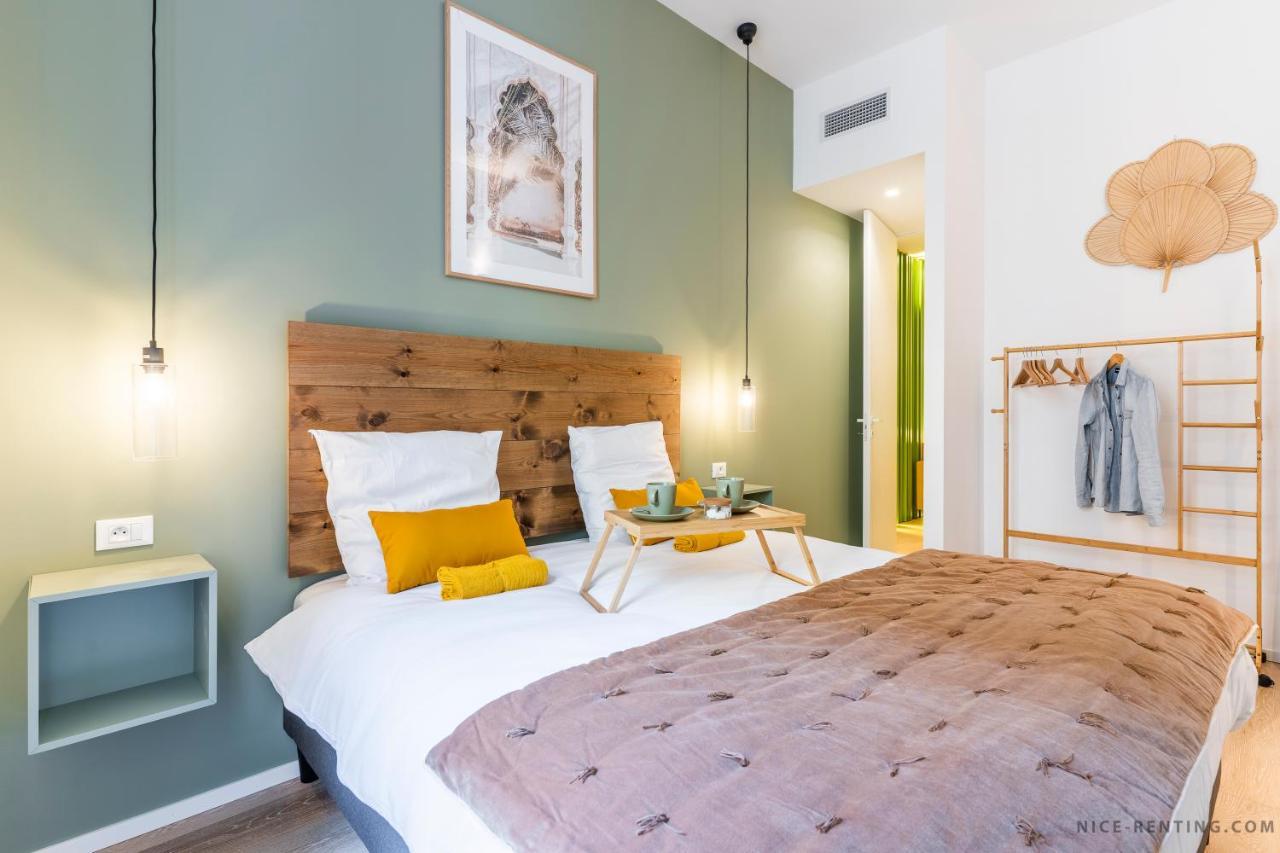 Apartment Renting - Bavastro - Luxurious Loft - 2 Bedroom - Ac - Balcony - Trendy Neighborhood *