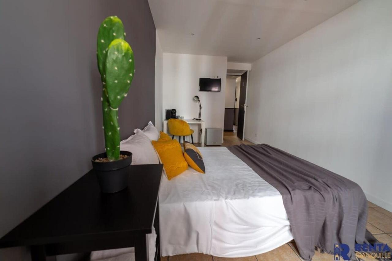 2 Rene Cassinbalcon Wifi Mini-frigo Tv Apartment