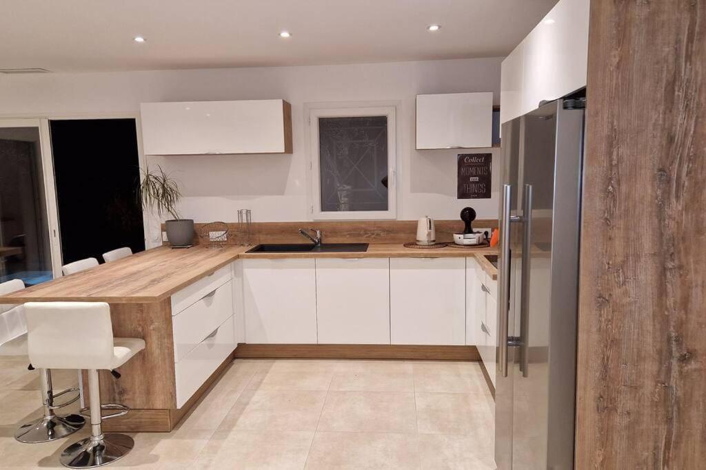 Villa Nice, Magnifique Vue Avec Piscine Nice