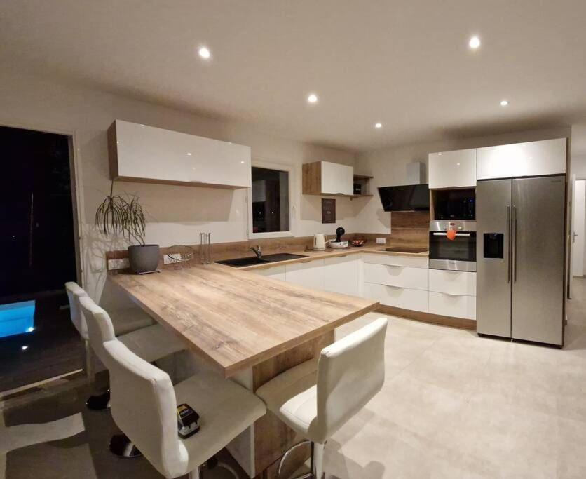 Villa Nice, Magnifique Vue Avec Piscine *