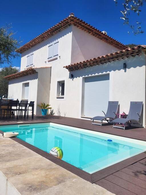 Nice, Magnifique Vue Avec Piscine * Nice