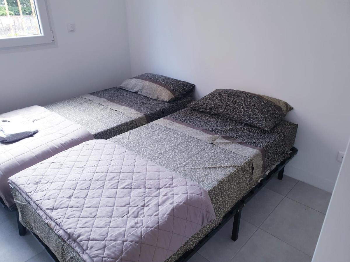 Appartement Renove 2023 Proche Aeroport 5min, Gare Sncf 2 Min, Tramway Au Pied De L'immeuble , Parking Possible, Renovated 2023 Near The Airport 5 Min, Train Station 2 Min, Tram Next To The Building 1 Min, Parking Possible