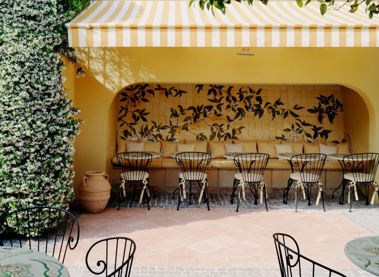Hotel La Perouse Baie Des Anges Nice