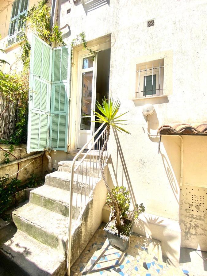 Apartment Grand T2 En Rez De Chaussee Avec Grande Terrasse Proche Du Centre Tramway A 2 Mn Nice