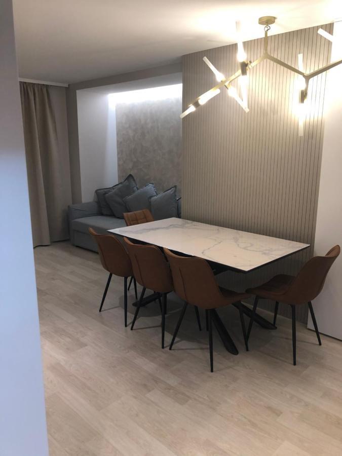 Ella Apartment