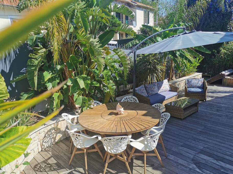 La Petite Nicoise Au Jacuzzi A 3 Min De La *