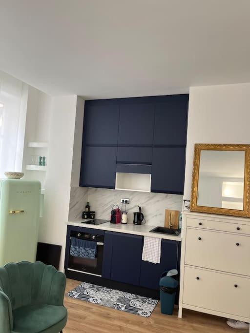 Charming 1 Bed Flat In Nice, 300m From * Nice