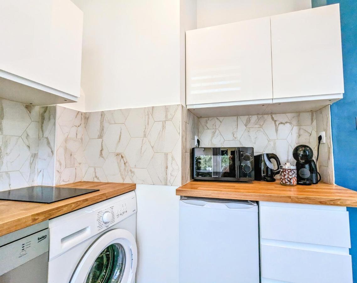 Cozy T2 - Lovely Balcony - Center - Liberation - Clim - Wifi * Nice