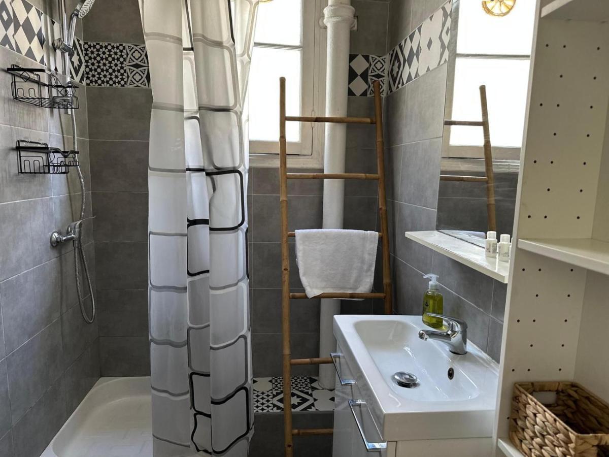 Apartment 600m Port, Tramway, Clim, Wifi Nice