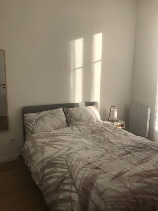 3 Bed Modern Flat Close To The Apartment *